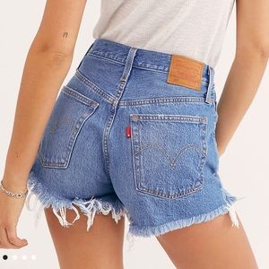 Levi’s 501 High Rise Demin Short in Athens wash